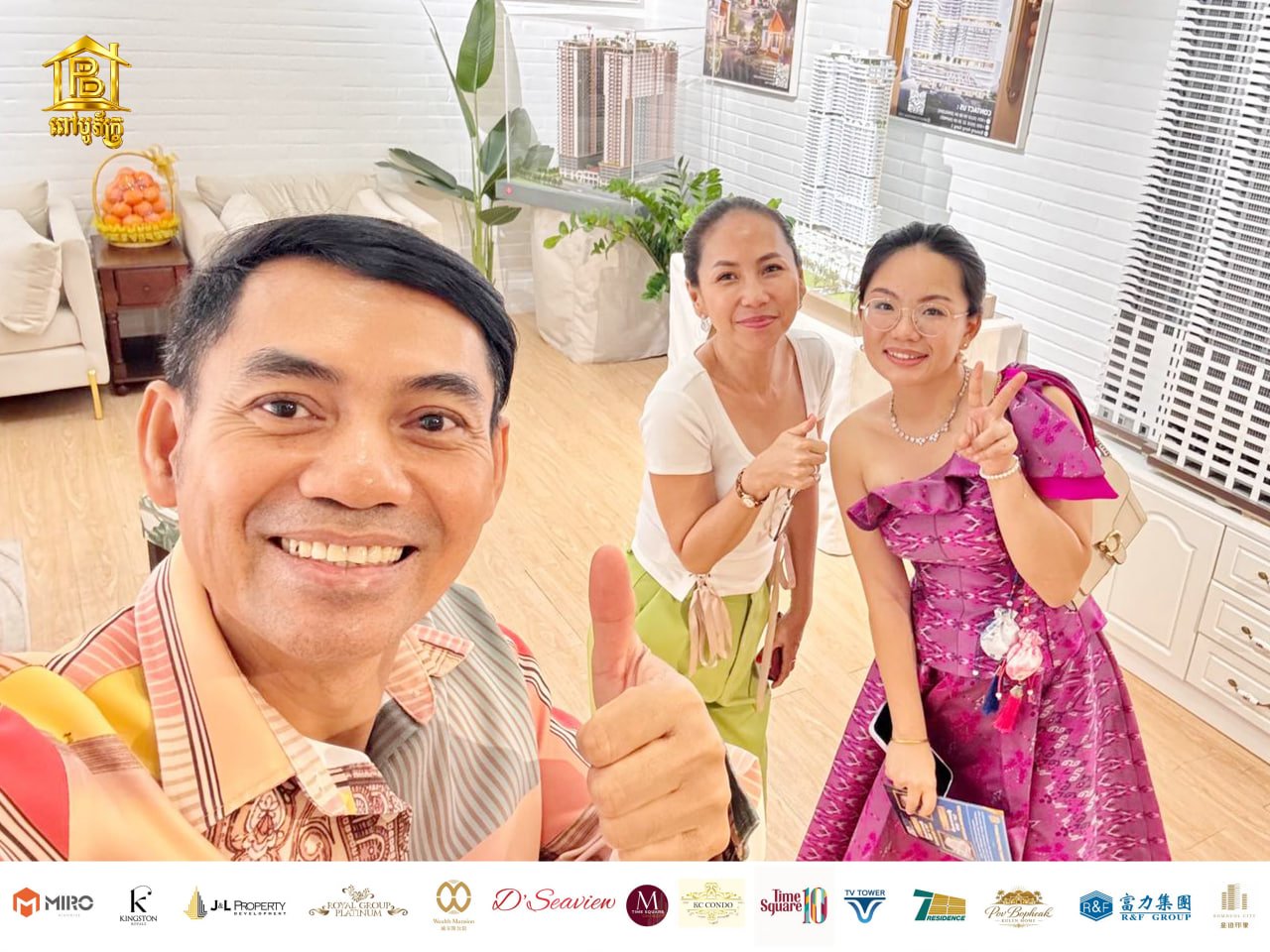 Many guests visited the showroom at Hotel Cambodiana